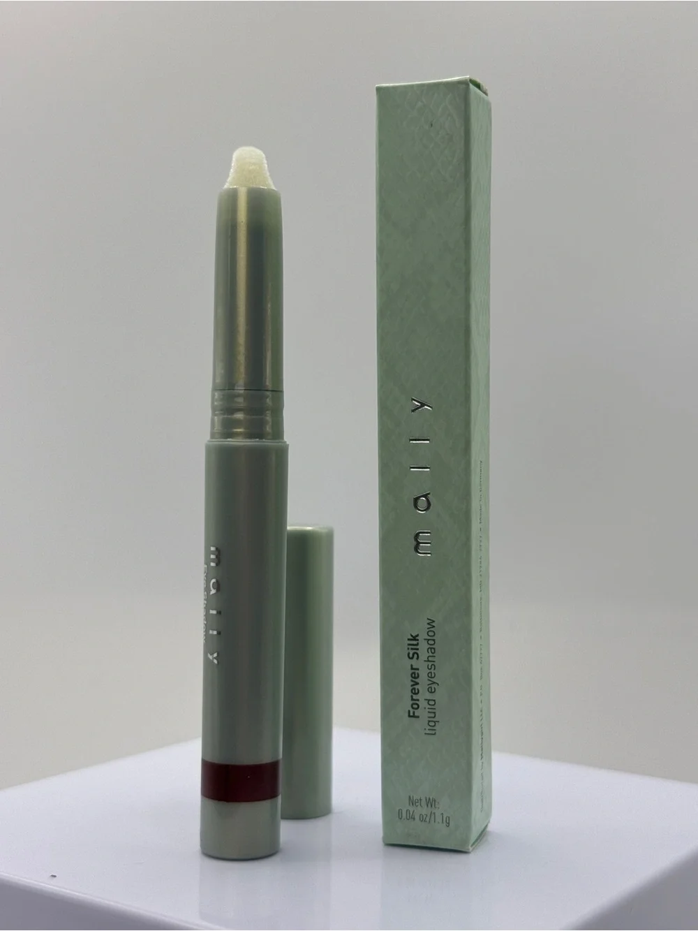 Mally Beauty Forever Silk Liquid Eyeshadow Stick - Silk Cognac
